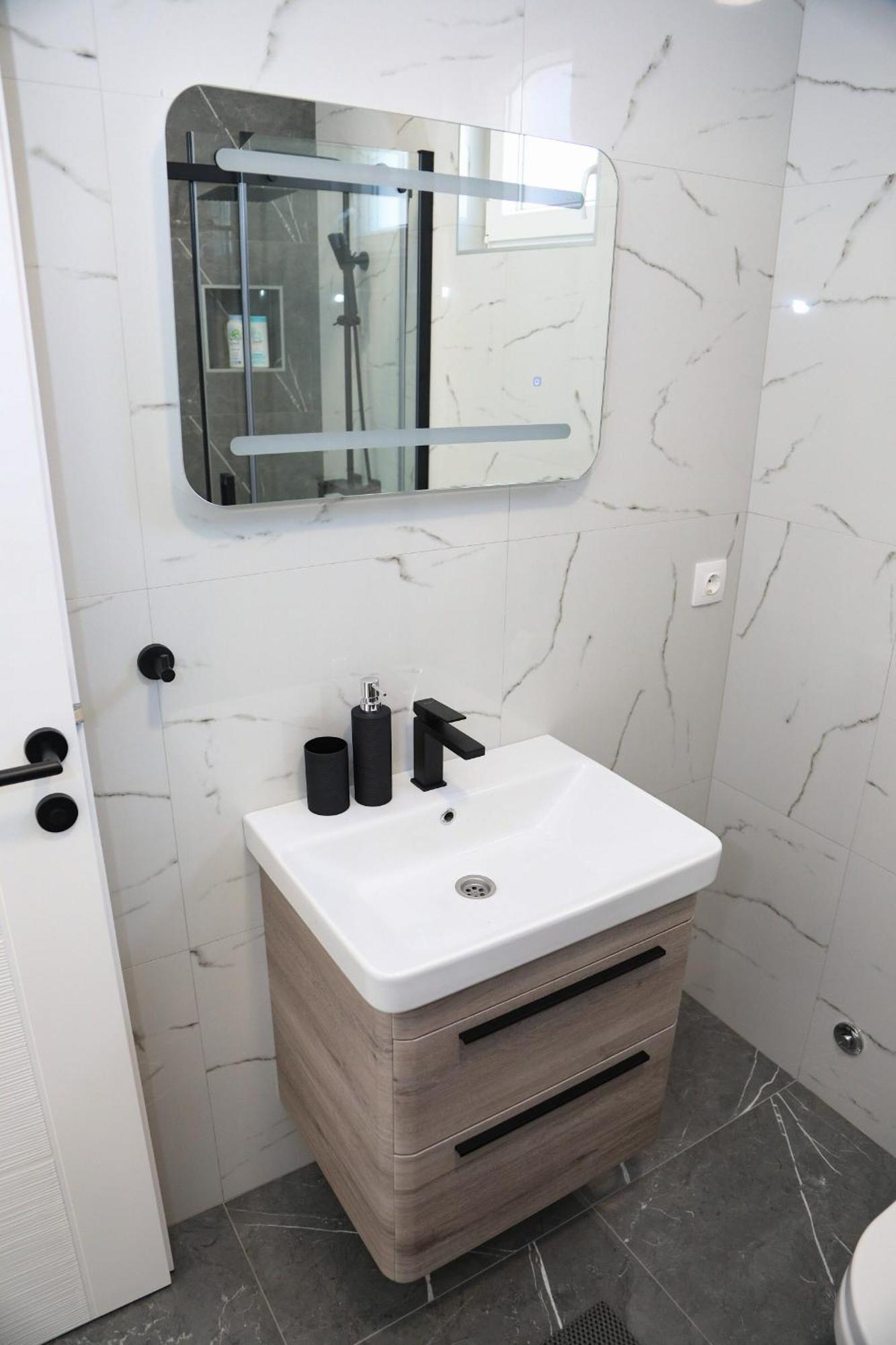 Apartman Keman Mostar Luaran gambar